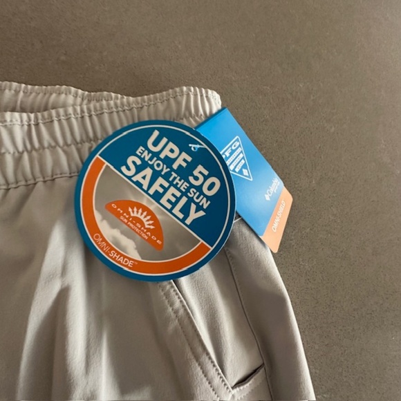 Men's Columbia PFG Terminal Roamer Light Gray XL Stretch Pants-New with Tags - Picture 4 of 8